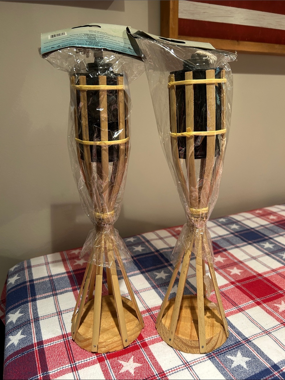 Tabletop tiki torches. Set of 2 13 inches tall
Smoke free pet free home